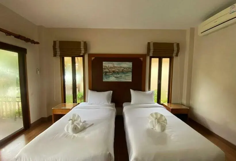 デラックスルーム, Chaithalay Khanom Resort