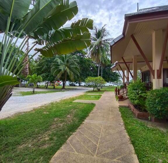 标准单人间, Chaithalay Khanom Resort