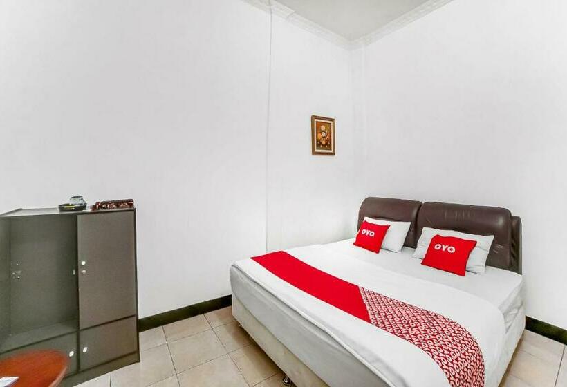 غرفة ديلوكس, Oyo 90834 Hotel Anugrah