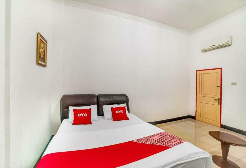 Номер Deluxe, Oyo 90834 Hotel Anugrah