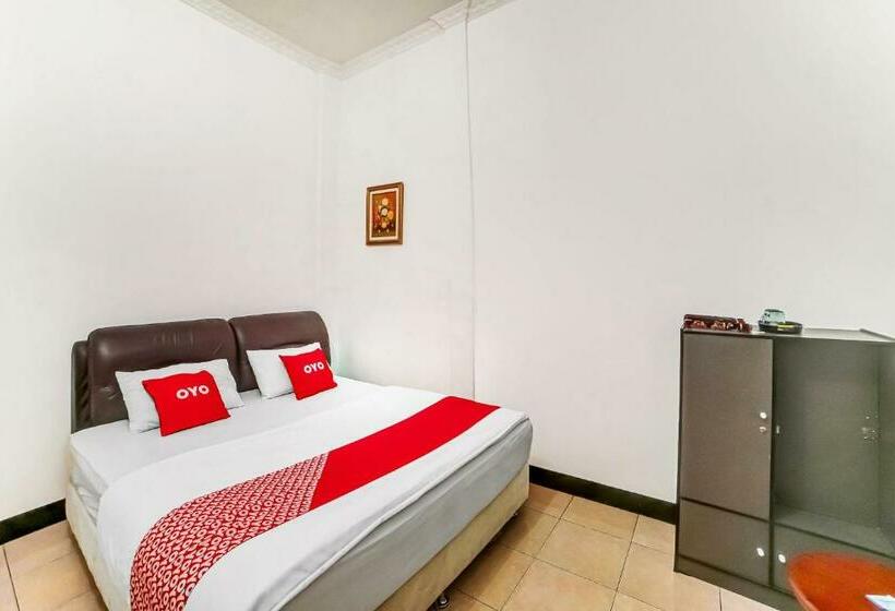جناح ديلوكس, Oyo 90834 Hotel Anugrah