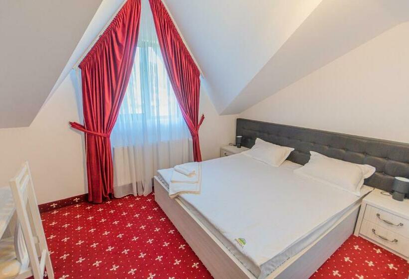 标准房带园景, Somara