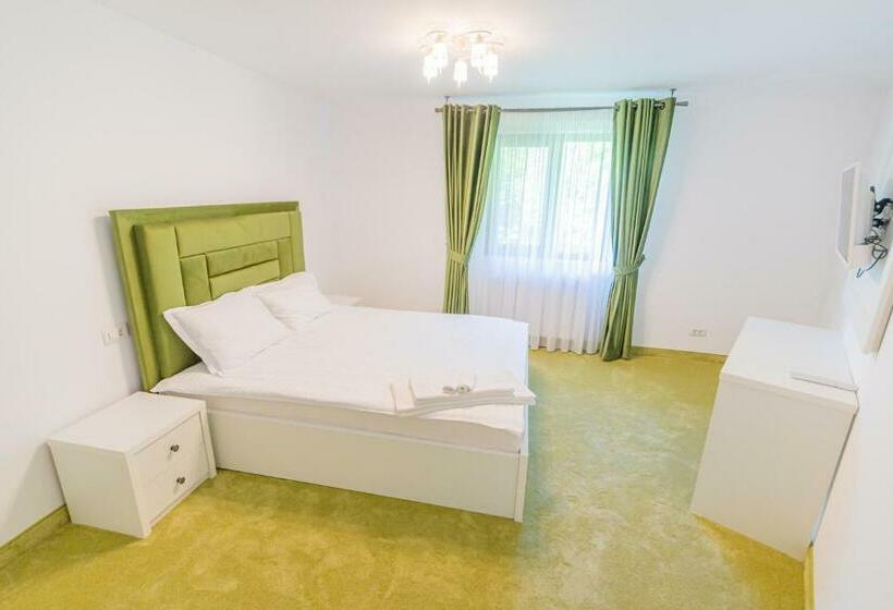 家庭套房, Somara