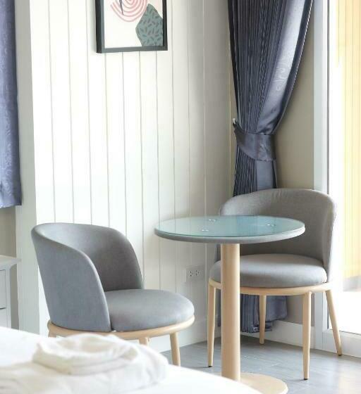 غرفة ديلوكس, Club45