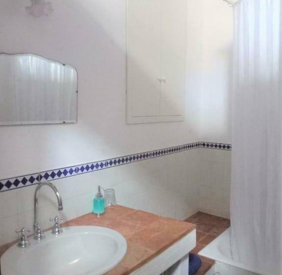 اتاق استاندارد, Un Giardino Nel Tufo