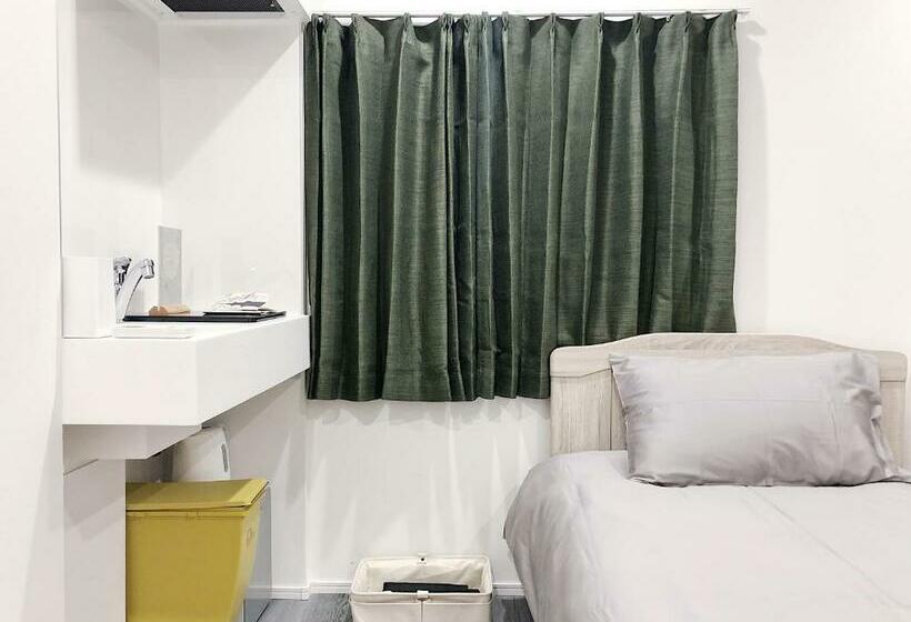 1 Sovrums Lägenhet, Zaito Tokyo Chitose Accommodation 森下駅から徒歩6分