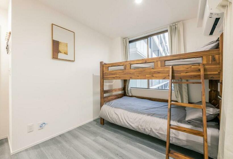 1 Sovrums Lägenhet med Balkong, Zaito Tokyo Chitose Accommodation 森下駅から徒歩6分