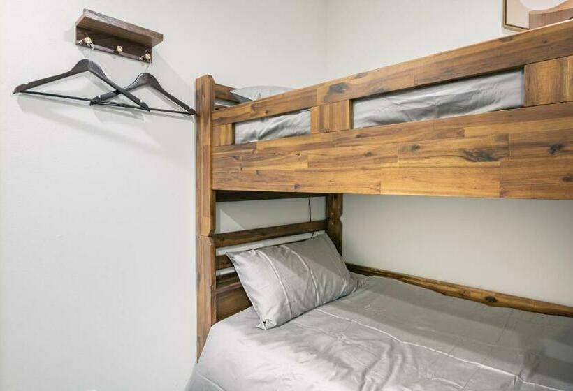 1 Sovrums Lägenhet, Zaito Tokyo Chitose Accommodation 森下駅から徒歩6分