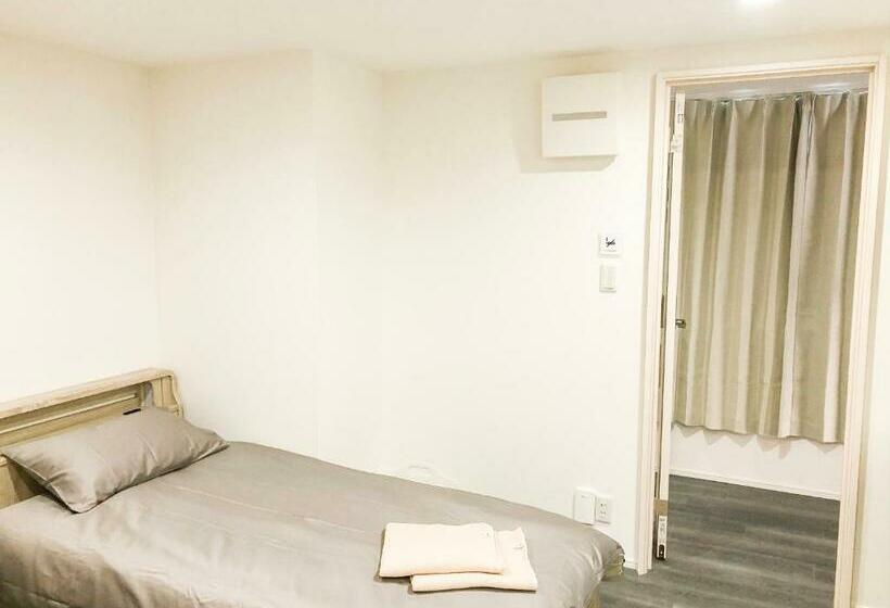 1 Sovrums Lägenhet, Zaito Tokyo Chitose Accommodation 森下駅から徒歩6分