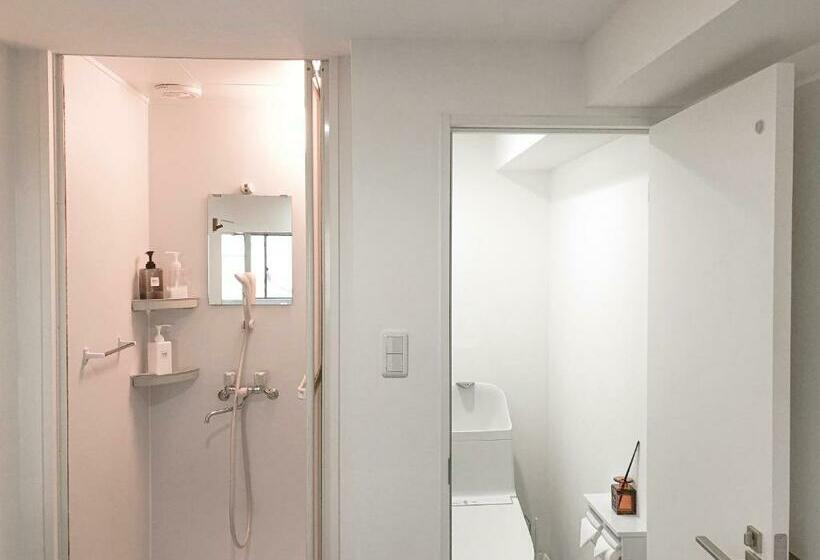 1 Sovrums Lägenhet, Zaito Tokyo Chitose Accommodation 森下駅から徒歩6分