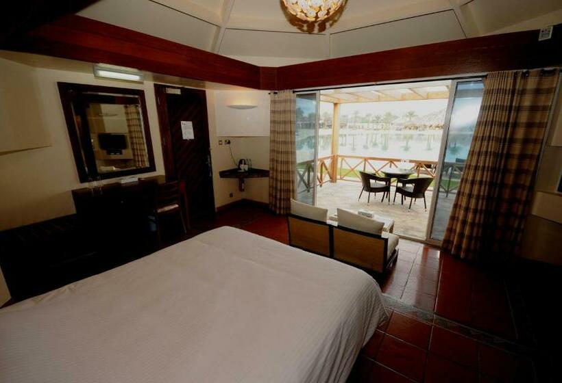 کابین, Albander Hotel & Resort