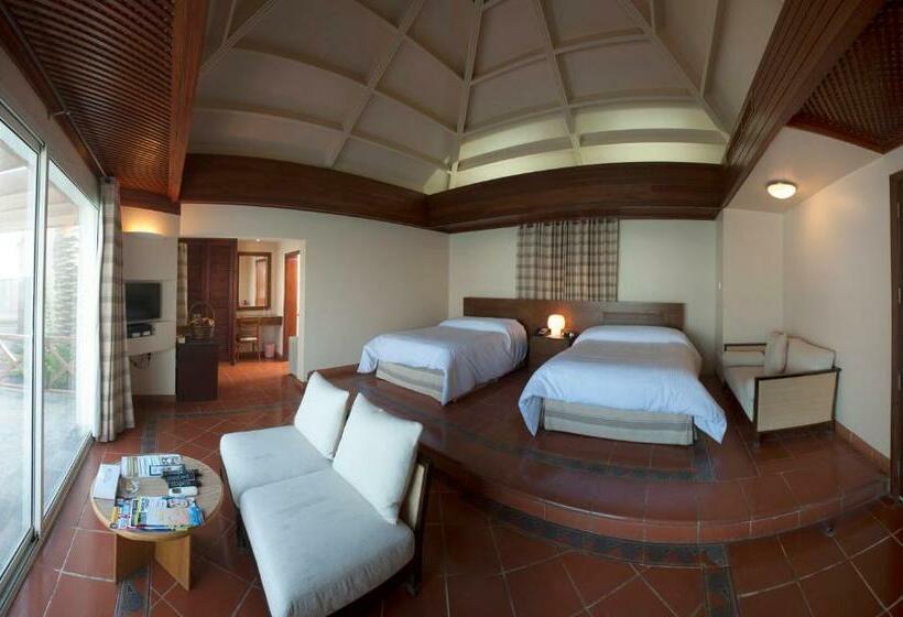 کابین, Albander Hotel & Resort