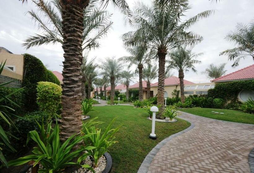 کابین, Albander Hotel & Resort