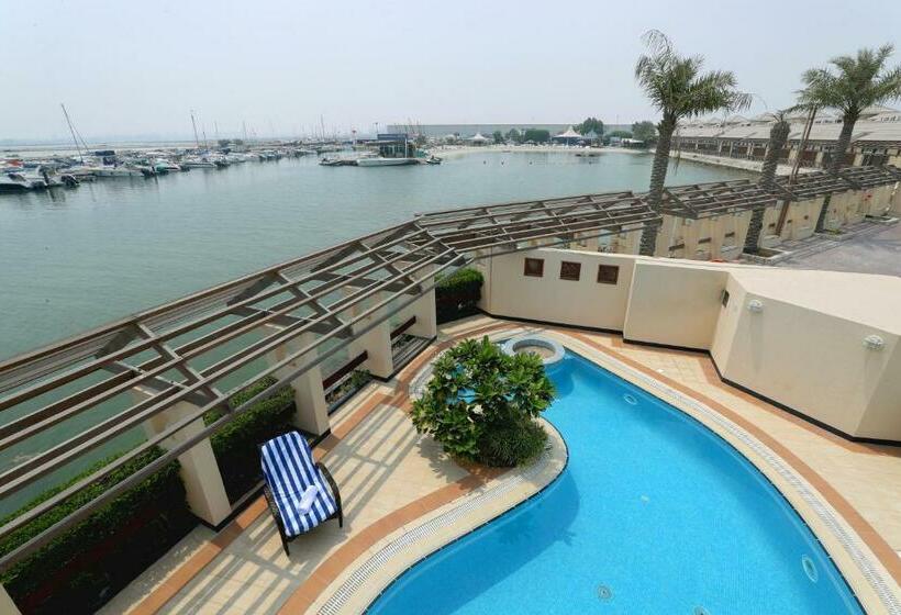 کلبه ییلاقی, Albander Hotel & Resort