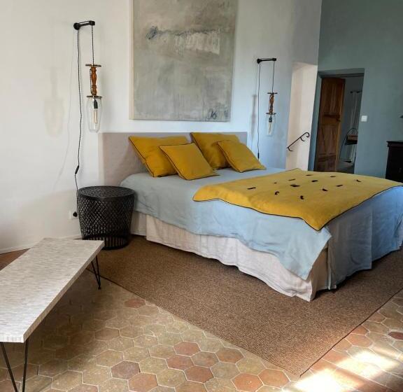 豪华园景房, Le Murier