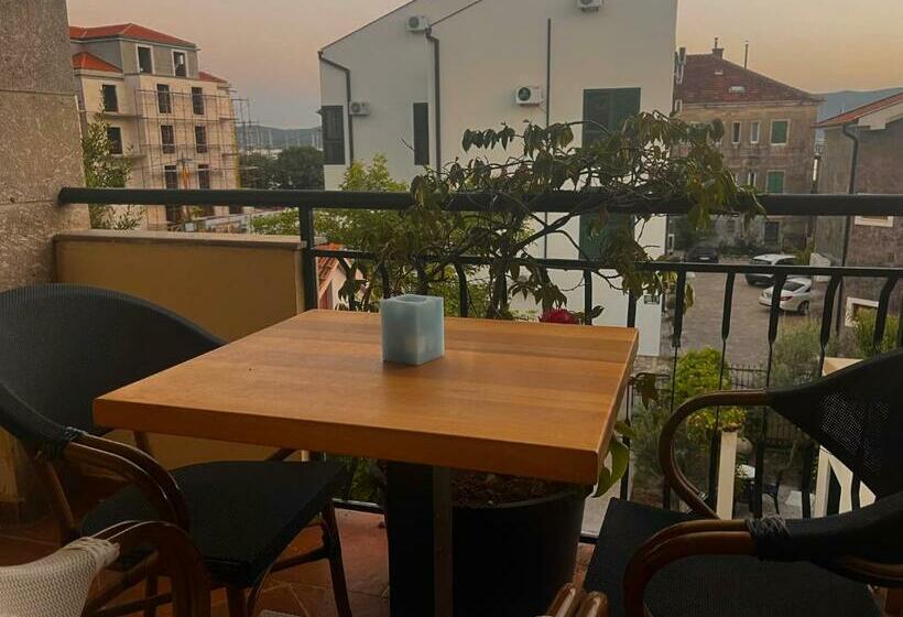استودیو استاندارد با تراس, Casa Maruca