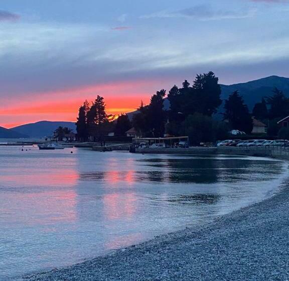 آپارتمان 1 خوابه با چشمانداز باغ, Casa Maruca