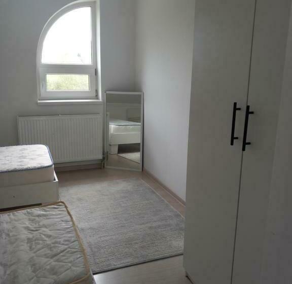 Economy Room, садиба віталія