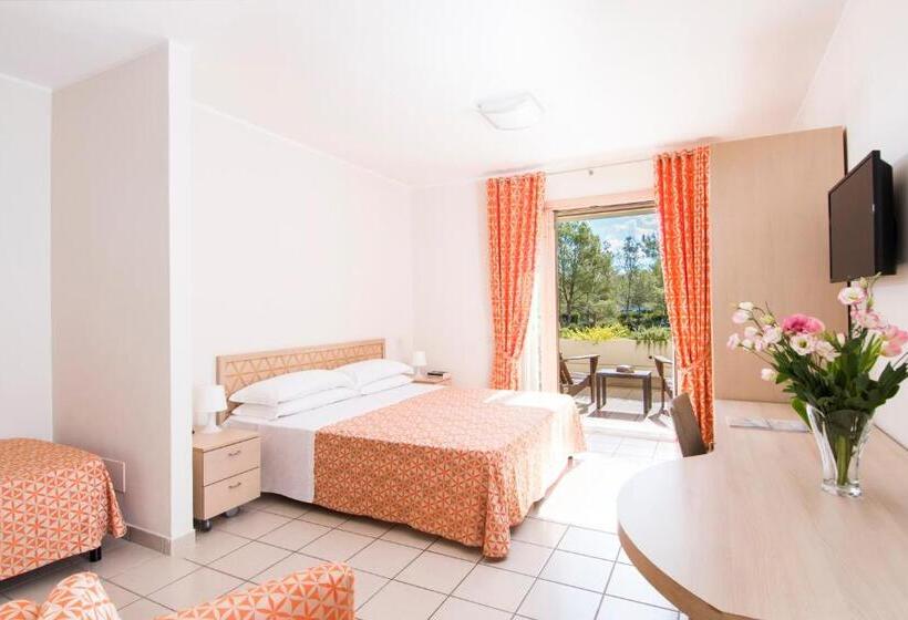 标准间, Ethra Reserve Valentino