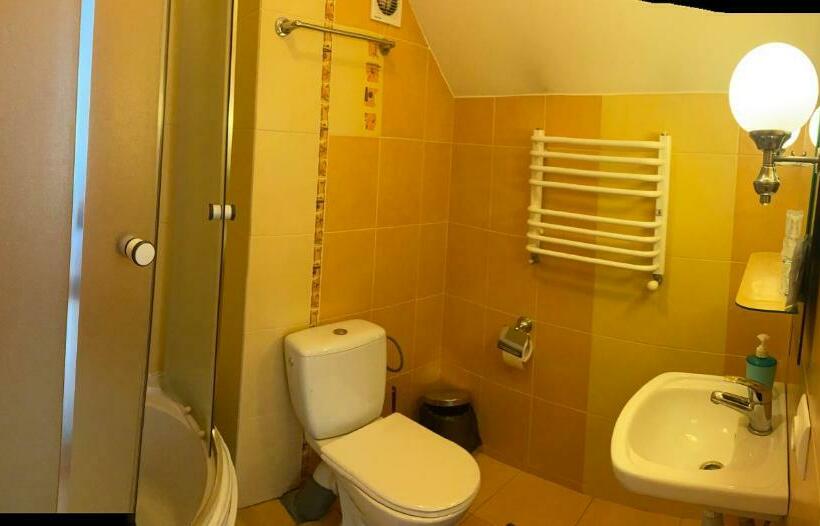 Standardzimmer, старий янів