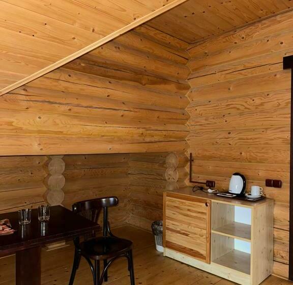 Quarto Triplo Estandar, батярський двір