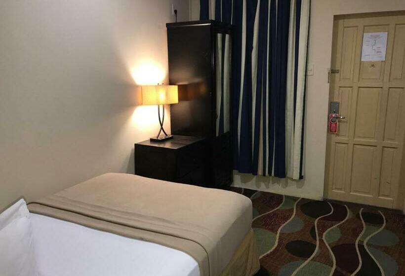 스탠다드 룸 더블 침대 2개, Airport Suites