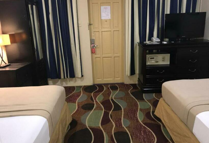 스탠다드 룸 더블 침대 2개, Airport Suites