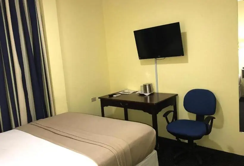 スタンダードシングルルーム, Airport Suites