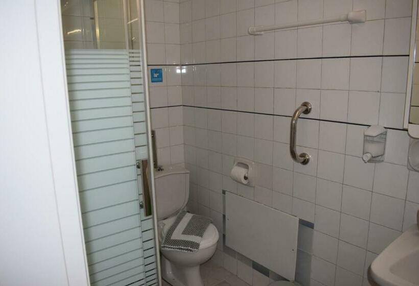 דירת חדר, Alena Apartments