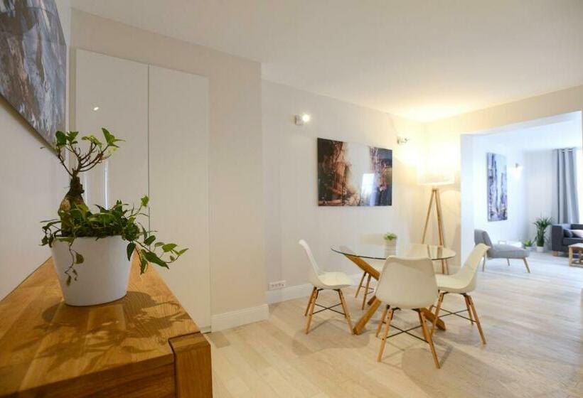 Апартаменты 2 Спальни с Террасой, Au30