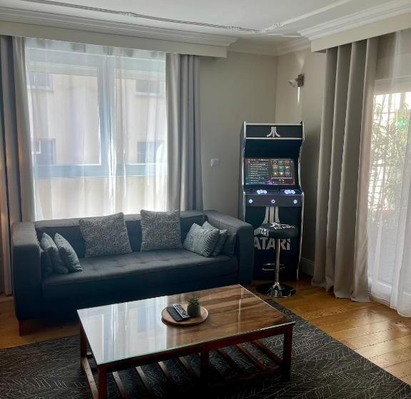 Апартаменты 2 Спальни с Террасой, Au30