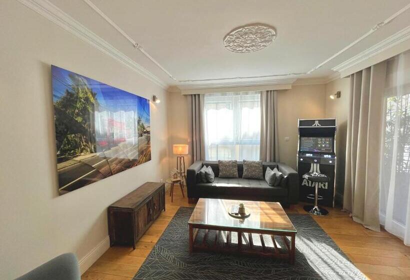 Апартаменты 2 Спальни с Террасой, Au30