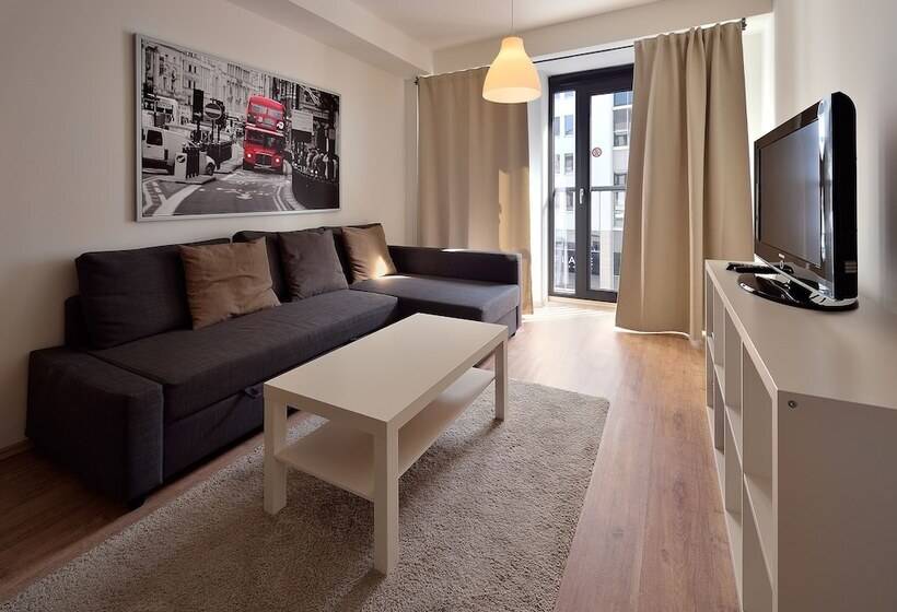 آپارتمان اکونومی 1 خوابه, Charming & Cozy Ambiente Apartments