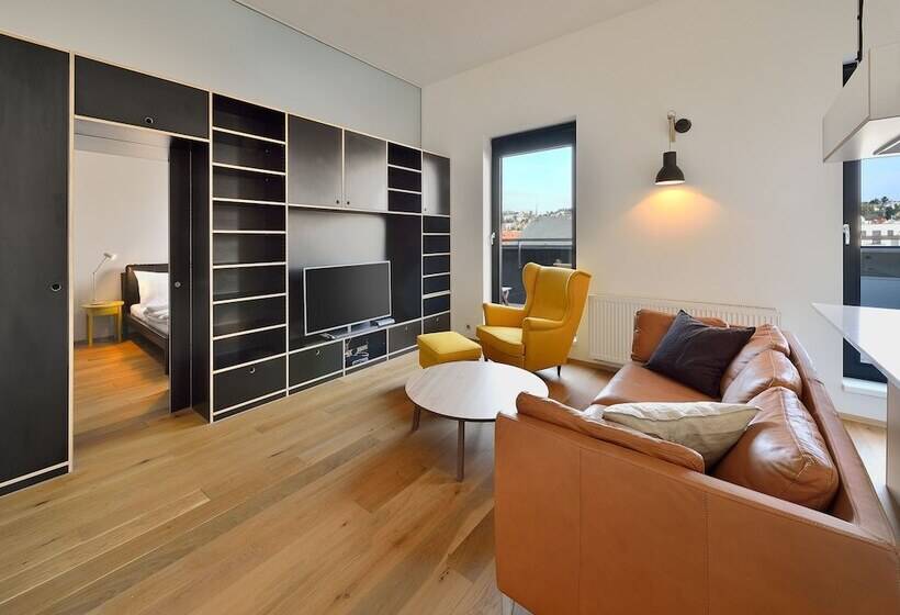 1 Bedroom Penthouse Apartment, Charming & Cozy Ambiente Apartments