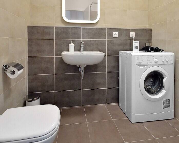 آپارتمان اکونومی 1 خوابه, Charming & Cozy Ambiente Apartments