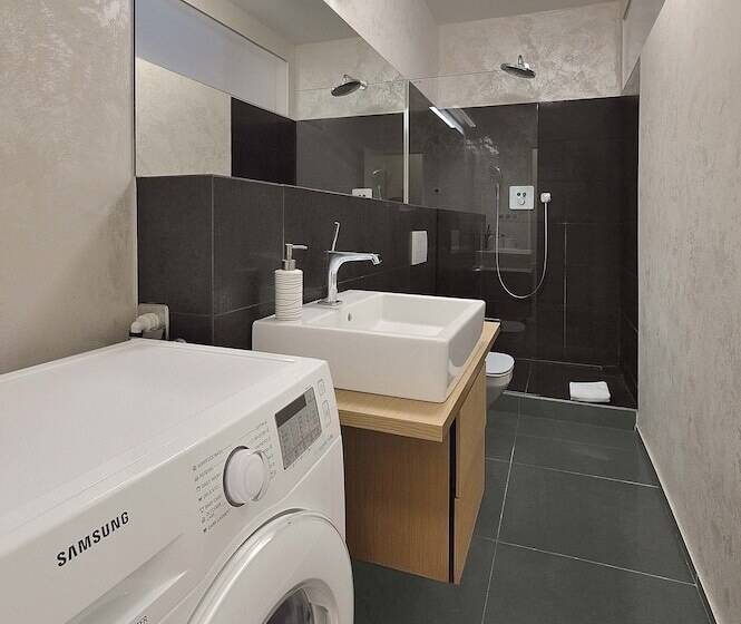 آپارتمان سوپریور 1 خوابه, Charming & Cozy Ambiente Apartments