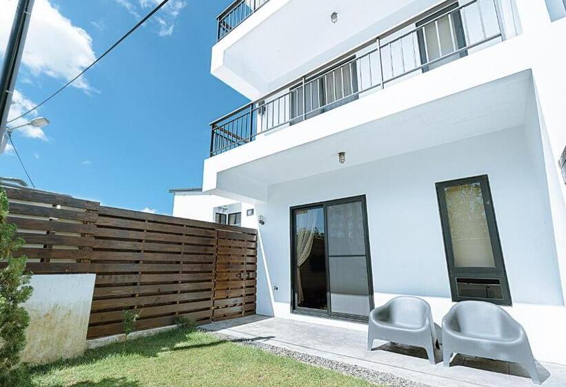 اتاق استاندارد با چشم‌انداز باغ, Chillax Inn B&b