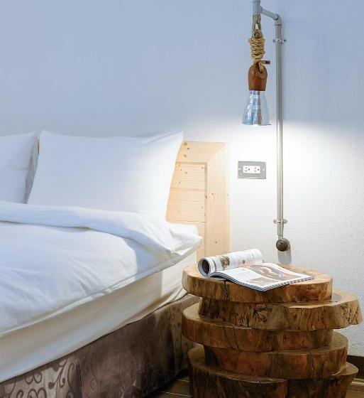 اتاق استاندارد با چشم‌انداز باغ, Chillax Inn B&b