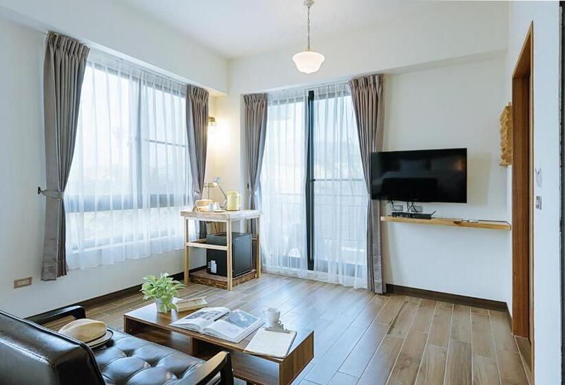 اتاق اکونومی, Chillax Inn B&b