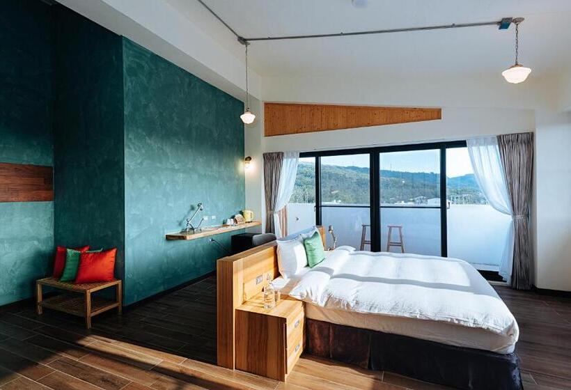 اتاق لوکس, Chillax Inn B&b