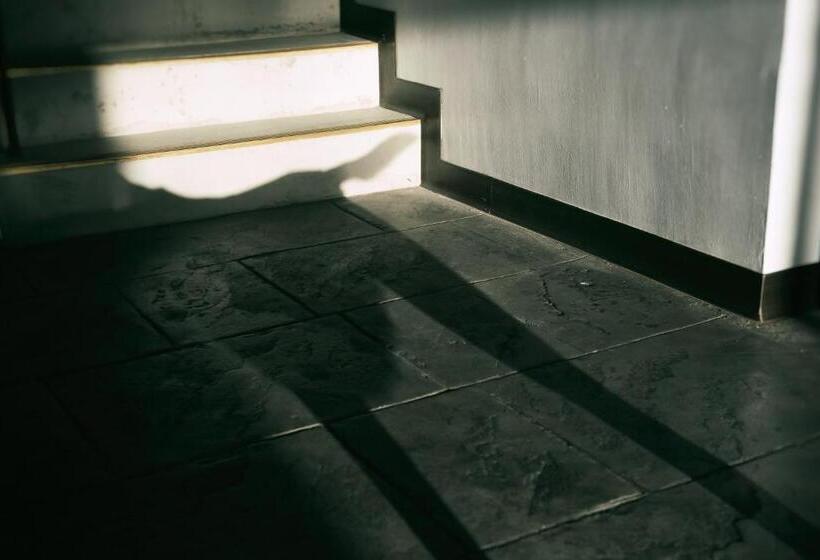 اتاق استاندارد, Chillax Inn B&b