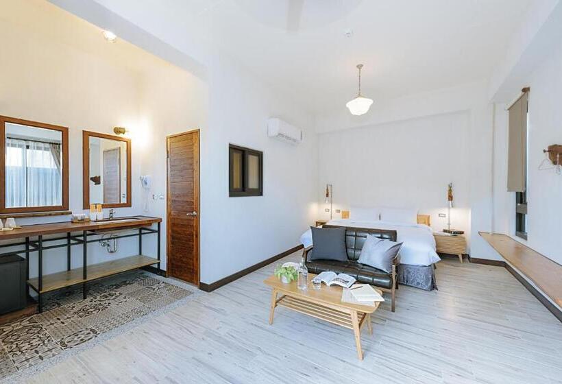 اتاق استاندارد با چشم‌انداز باغ, Chillax Inn B&b