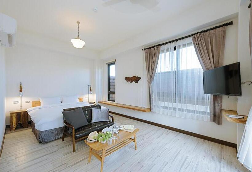 اتاق استاندارد با چشم‌انداز باغ, Chillax Inn B&b