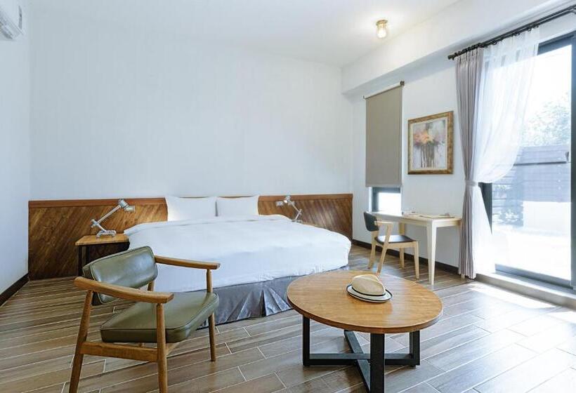 اتاق استاندارد با چشم‌انداز باغ, Chillax Inn B&b