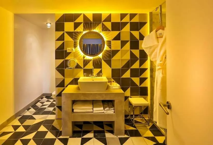 سوییت پرستیژ, 2ciels Boutique