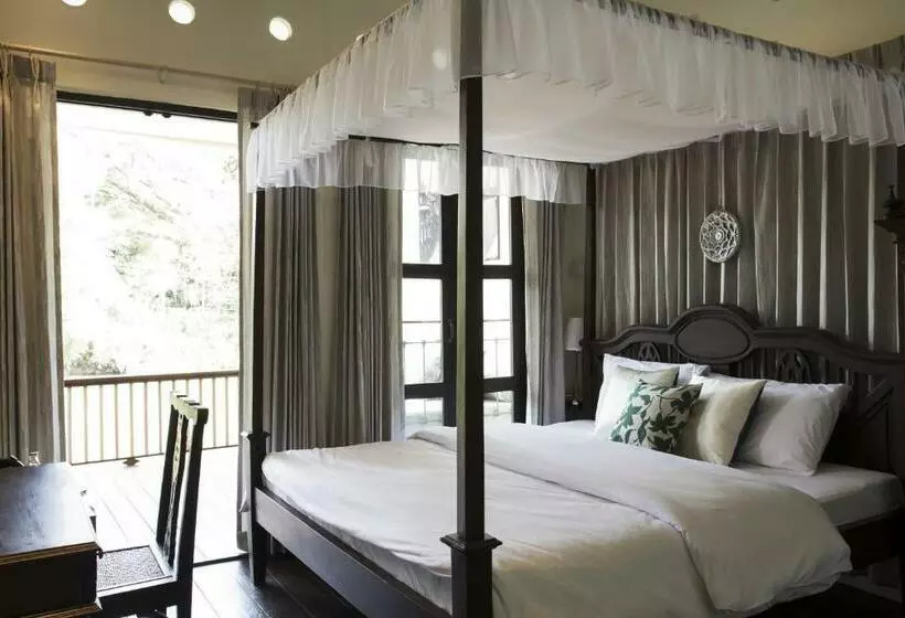 テラス付スイート, Baan Luang Rajamaitri Historic Inn