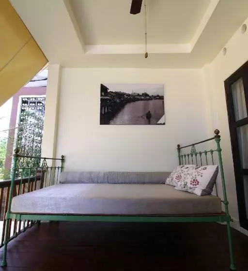 テラス付スイート, Baan Luang Rajamaitri Historic Inn