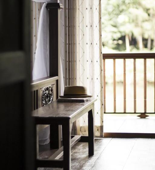 Люкс с Террасой, Baan Luang Rajamaitri Historic Inn