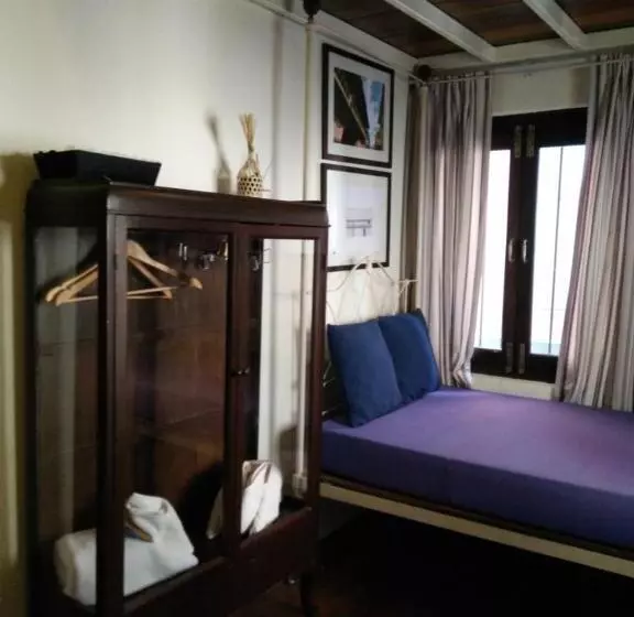スタンダードスタジオ, Baan Luang Rajamaitri Historic Inn