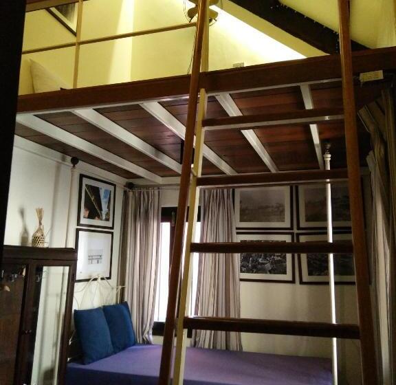 Студия Стандарт, Baan Luang Rajamaitri Historic Inn